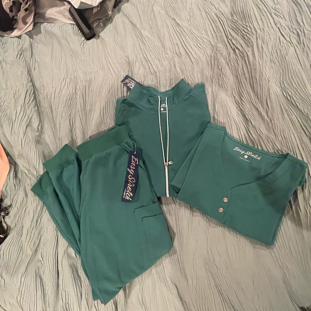 Easy Stretch by Butter Soft Scrubs